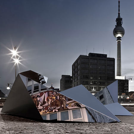 Crystal City Mind by Coordination Berlin and diephotodesigner