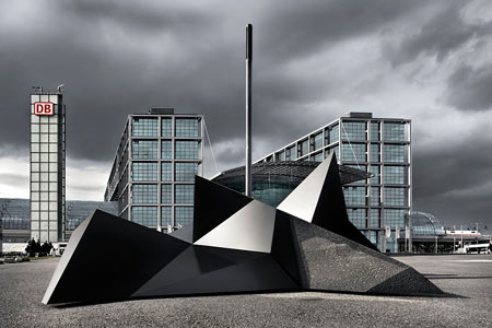 Crystal City Mind by Coordination Berlin and diephotodesigner