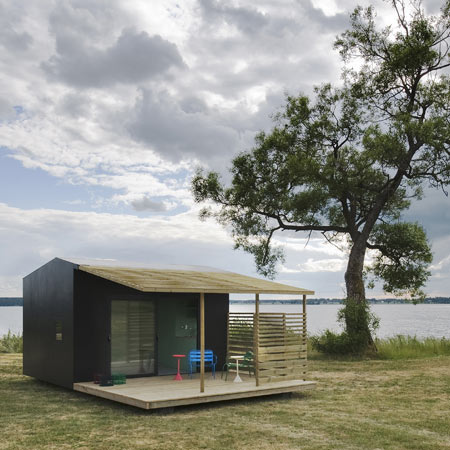Mini House by Jonas Wagell