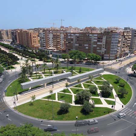 Tram Stop in Alicante by Subarquitectura