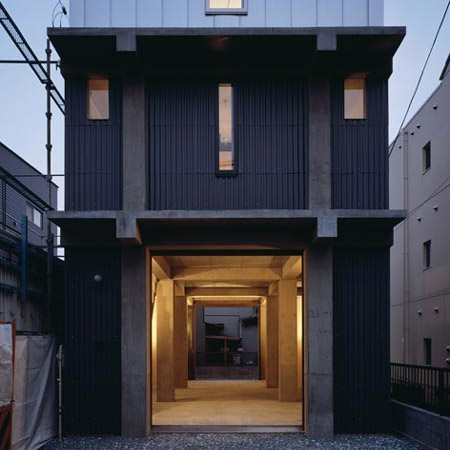 Column and Slab house by FT Architects