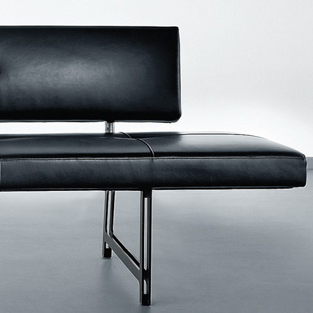 Foster 510 by Foster + Partners