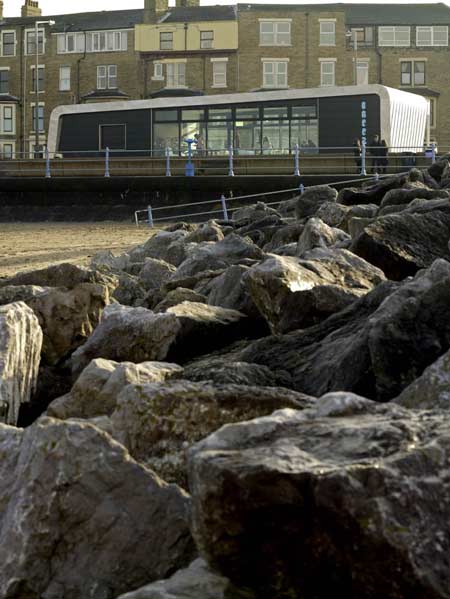 Silver Promenade café by Arca