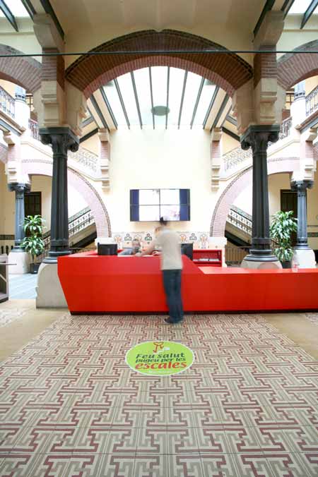 Pabellón Ave Maria entrance hall by RaichdelRio