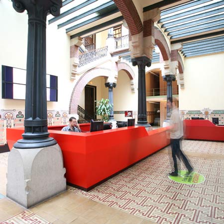 Pabellón Ave Maria entrance hall by RaichdelRio