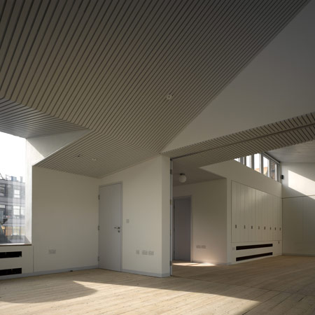 Whitechapel Gallery by Robbrecht en Daem and Witherford Watson Mann Architects