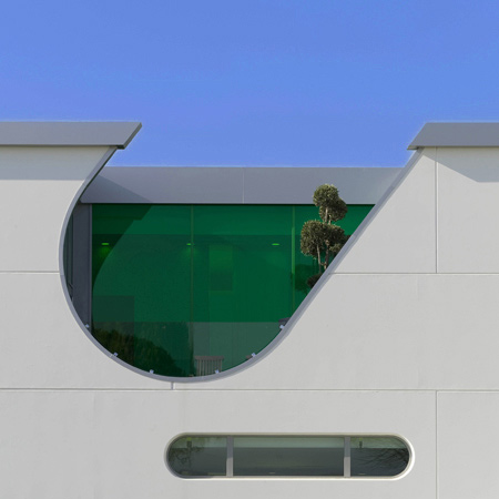 Cabel Industry headquarters by Massimo Mariani