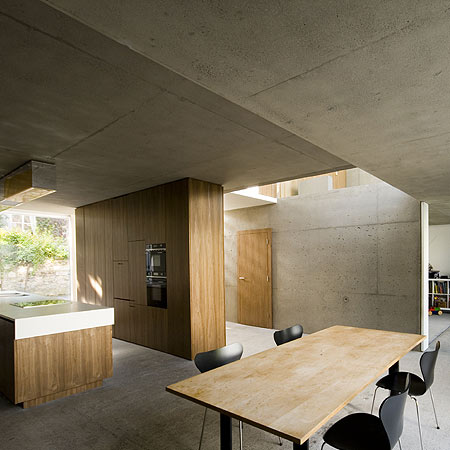 A House by FKL Architects