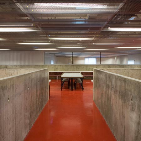 D. Dinis Secondary School by Bak Gordon