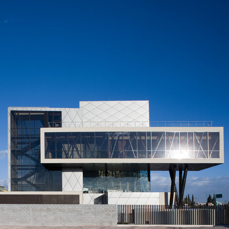 Darcons Headquarters by Arquitectura en Proceso