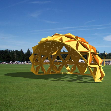 Veuve Clicquot Comet by Tom Dixon