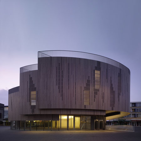 Roosendaal Market Square Pavilion by René van Zuuk Architekten