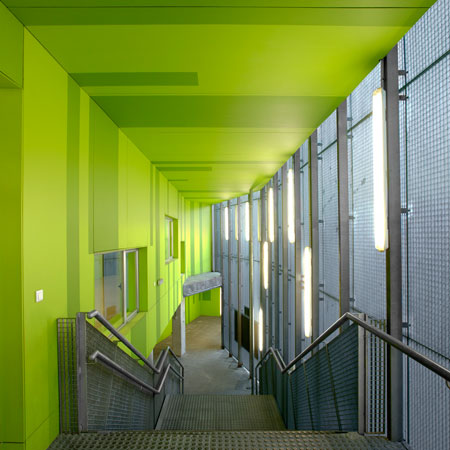 Sansaburu Kindegarten by Vaumm