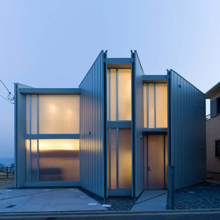 House in Matsuyama by Suppose Design Office