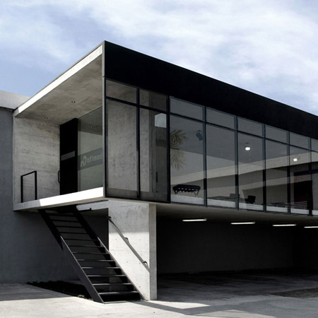 Showroom Ofimodul by Stación-ARquitectura Arquitectos