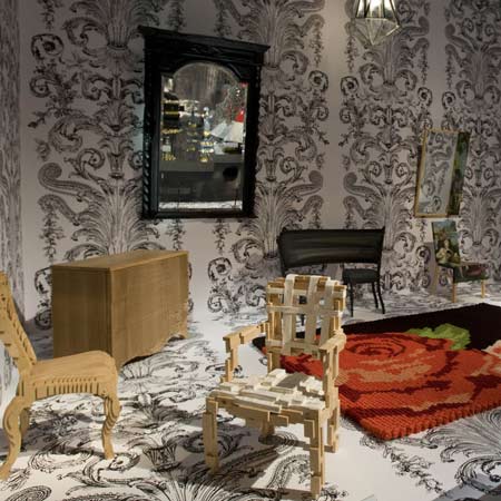 Telling Tales at the V&A
