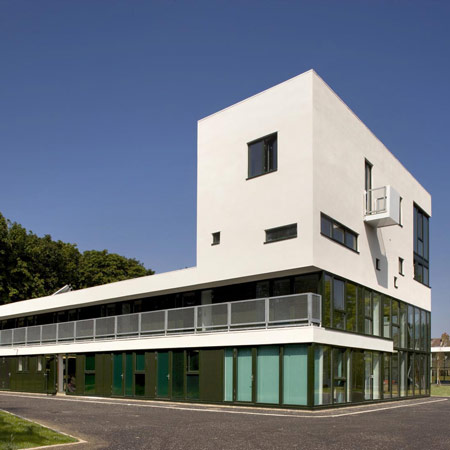 Spring Gardens by Peter Barber Architects