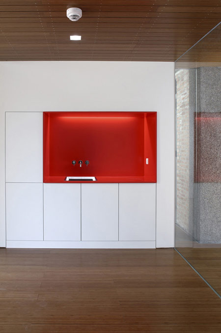 Visa section of Swiss Embassy by EXH Design 10 Visa section of Swiss Embassy by EXH Design 10