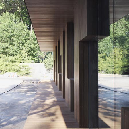 Visa section of Swiss Embassy by EXH Design