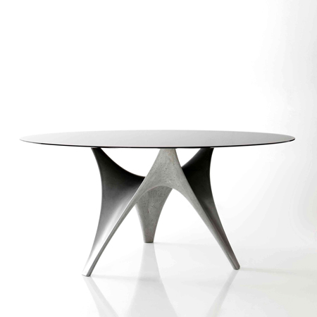 Arc table by Foster + Partners for Molteni&C