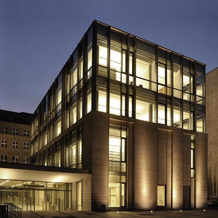 Library of University in Poznañ by Consultor, Neostudio Architekci and APA Bulat