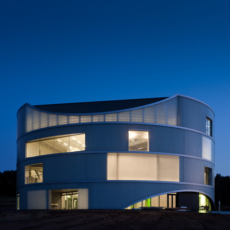 Natural Science Center by NORD Architects