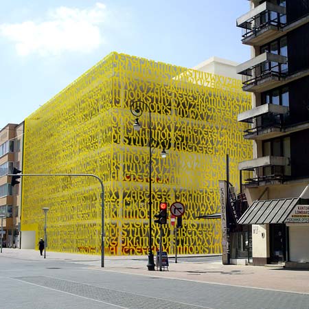Public Library for Łódź by Maciek Grelewicz