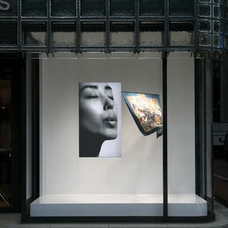 Maison Hermès Window Display by Tokujin Yoshioka