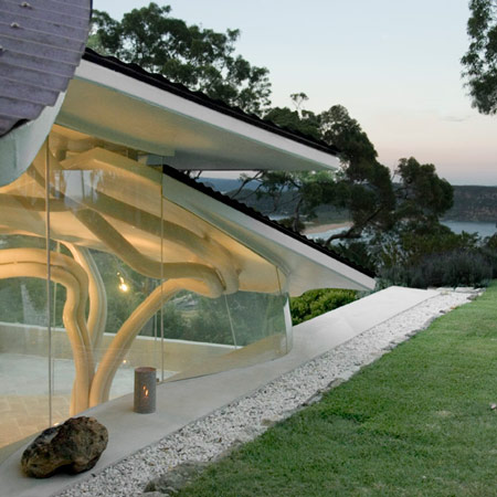 Leaf House by Undercurrent Architects