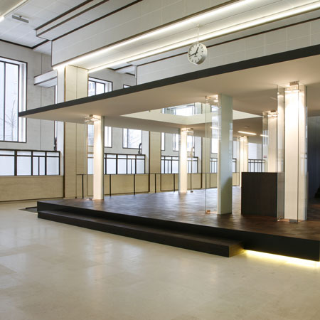 De Loketten by Giuseppe Farris Architects and Stefan Schöning