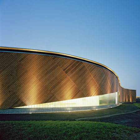 Helsinki Seafarers’ Centre by ARK-house Architects
