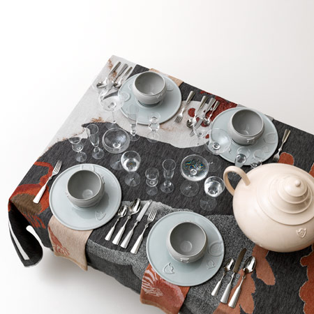 Table-Palette by Kiki van Eijk