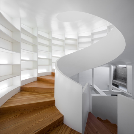 House Antero de Quental by Manuel Maia Gomes