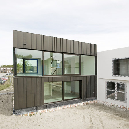 V21K01 by Pasel Kuenzel Architects