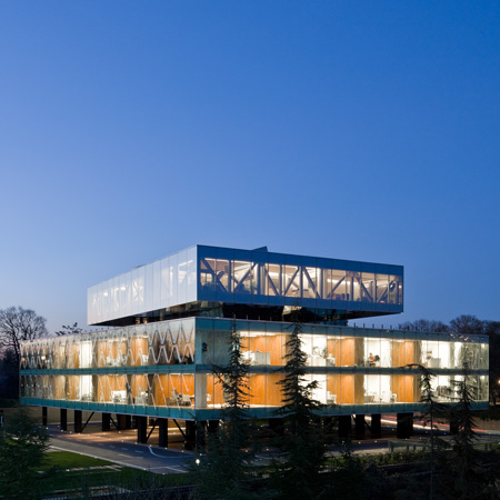 Vakko Fashion Center & Power Media Centre by REX