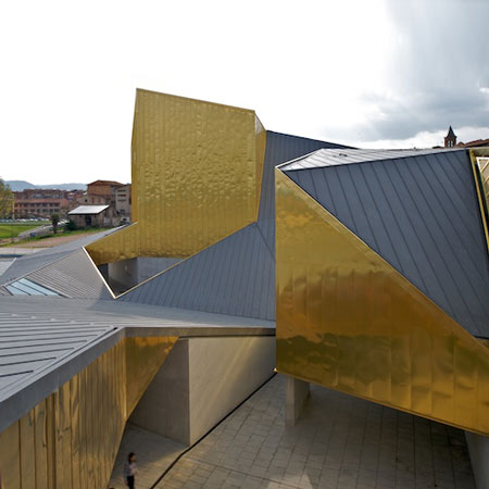 Auditorium Atlantida by Josep Llinas