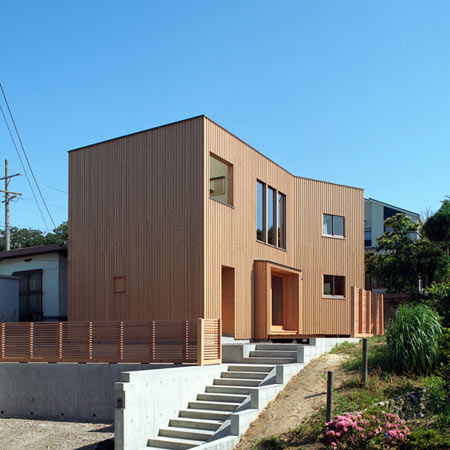 House in Atagoyama by a.un architects