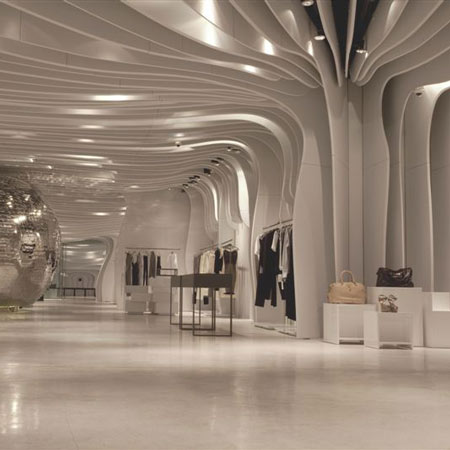 Boutique Runway by CLS Architetti