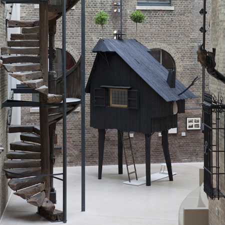 1:1 Architects Build Small Spaces at the V&A