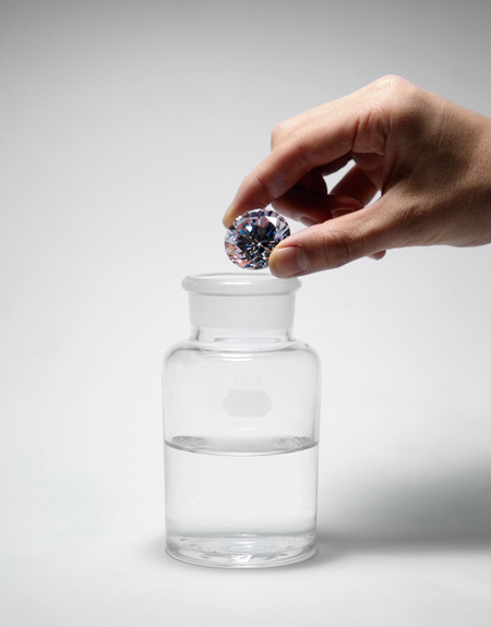 The Scent of Crystal by Tokujin Yoshioka The Scent of Crystal by Tokujin Yoshioka