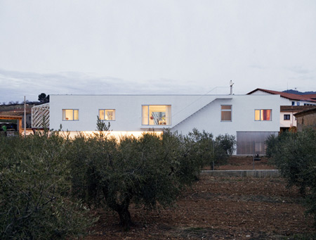 Casa Docle by María Langarita & Víctor Navarro Casa Docle by María Langarita & Víctor Navarro
