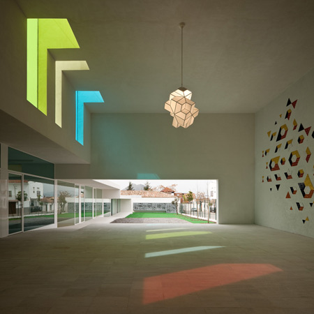 Educational Centre by Alejandro Muñoz Miranda Educational Centre by Alejandro Muñoz Miranda