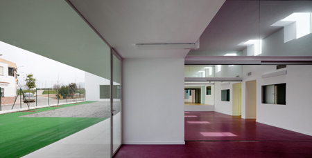 Educational Centre by Alejandro Muñoz Miranda Educational Centre by Alejandro Muñoz Miranda