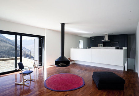 House by Eduardo Cadaval House by Eduardo Cadaval