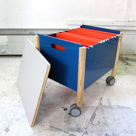 Minimal Work Station by Fredrik Paulson