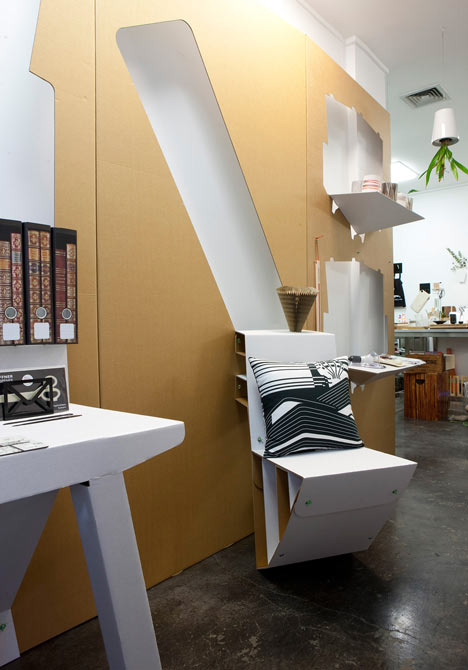 Flatform 322 by Toby Horrocks and Kristian Aus Flatform 322 by Toby Horrocks and Kristian Aus