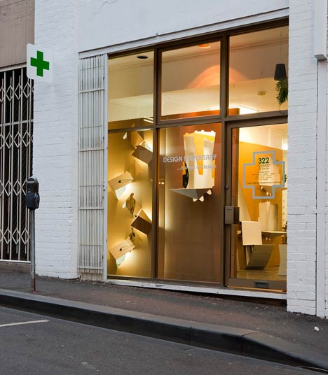 Flatform 322 by Toby Horrocks and Kristian Aus Flatform 322 by Toby Horrocks and Kristian Aus