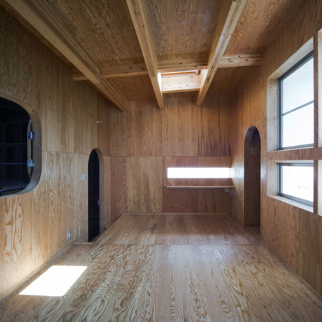 House in Hamadera by Coo Planning