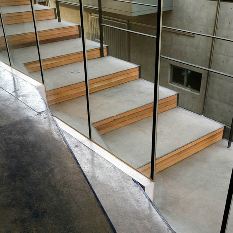 Life and power Press by Unsangdong architects