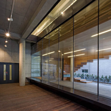 Life and power Press by Unsangdong architects